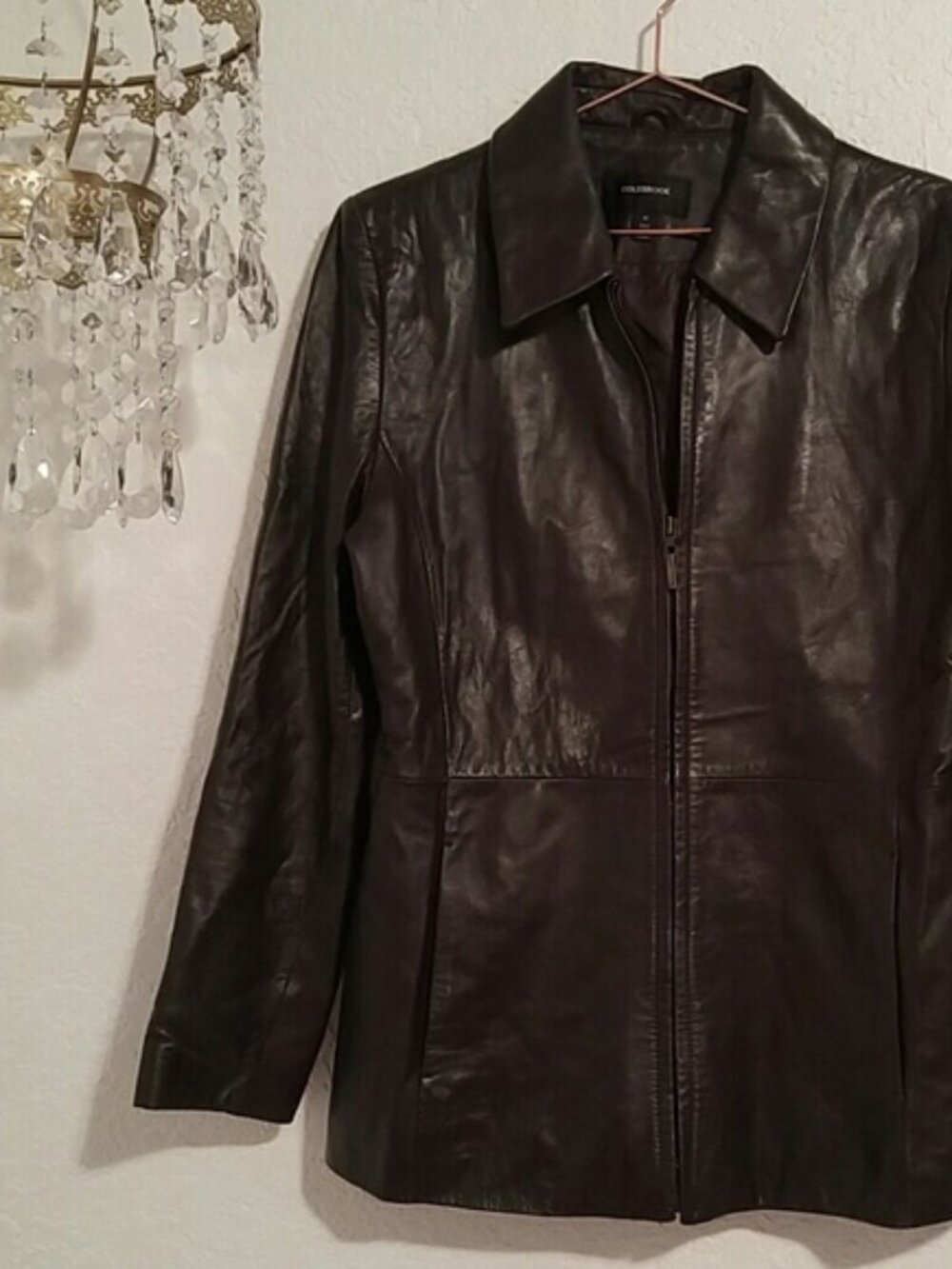 Colebrook SZ M Vtg. Soft Leather Jacket with Front Zip and Logo Hidden Pocket